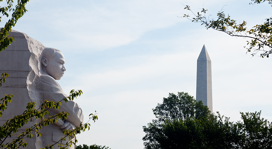 Image of Martin Luther King monument and Washington Monument