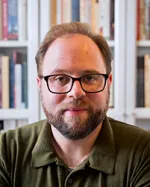Peter Mabli headshot