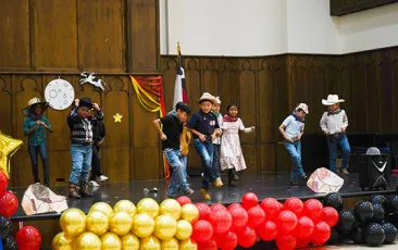 Kids dancing on stage in Texas