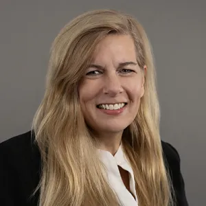 Julie Kochanek