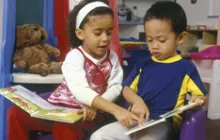 preschoolers with books